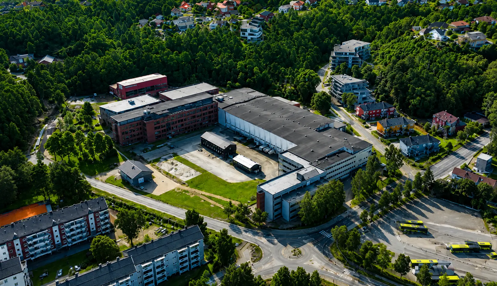 Flyfoto av Teknologihallen